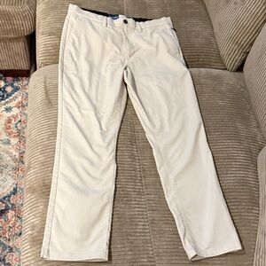 Old Navy Ultimate Tech Slim Built in Flex Pants